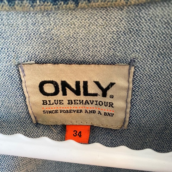 Jean Jacket - Picture 3 of 3